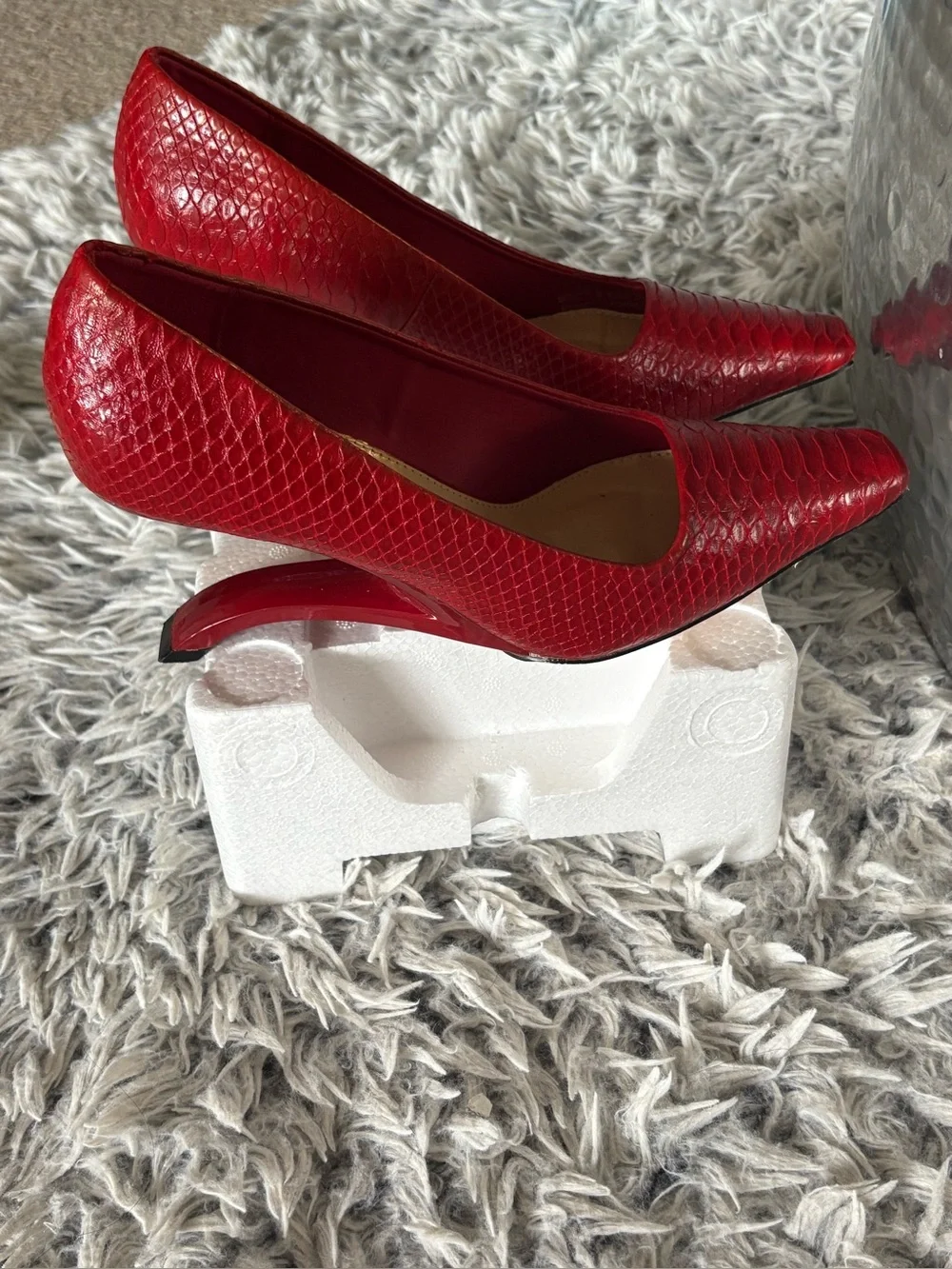 NEW ART Red Snakeskin Alligator Leather Pointed Toe Pumps Wedge Heels Shoes